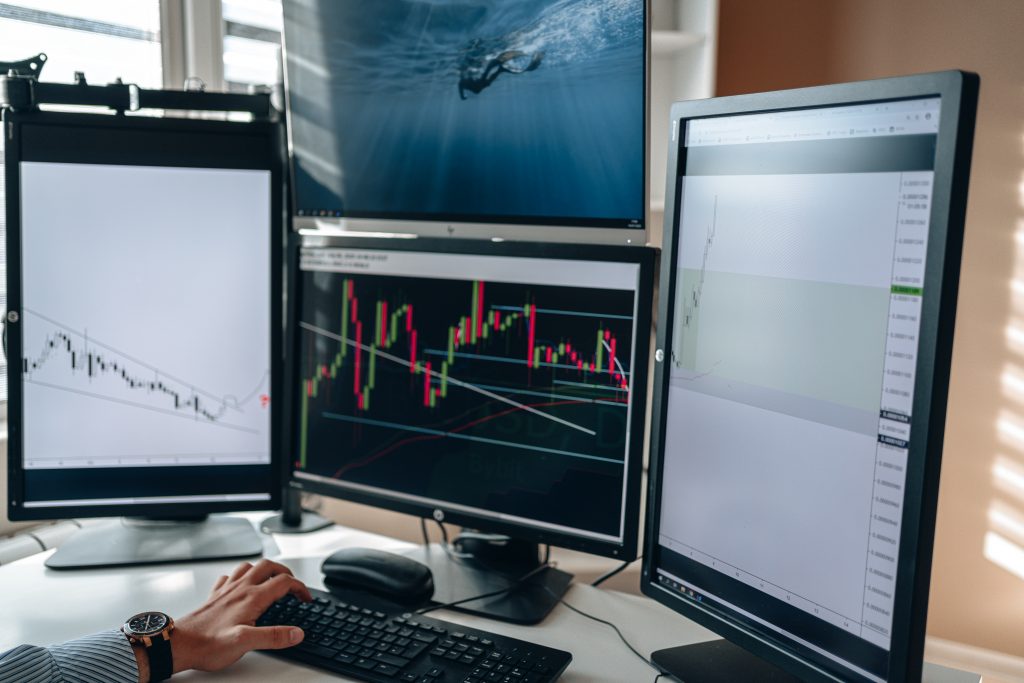 How To Use Trading View For Charting And Paper Trading.